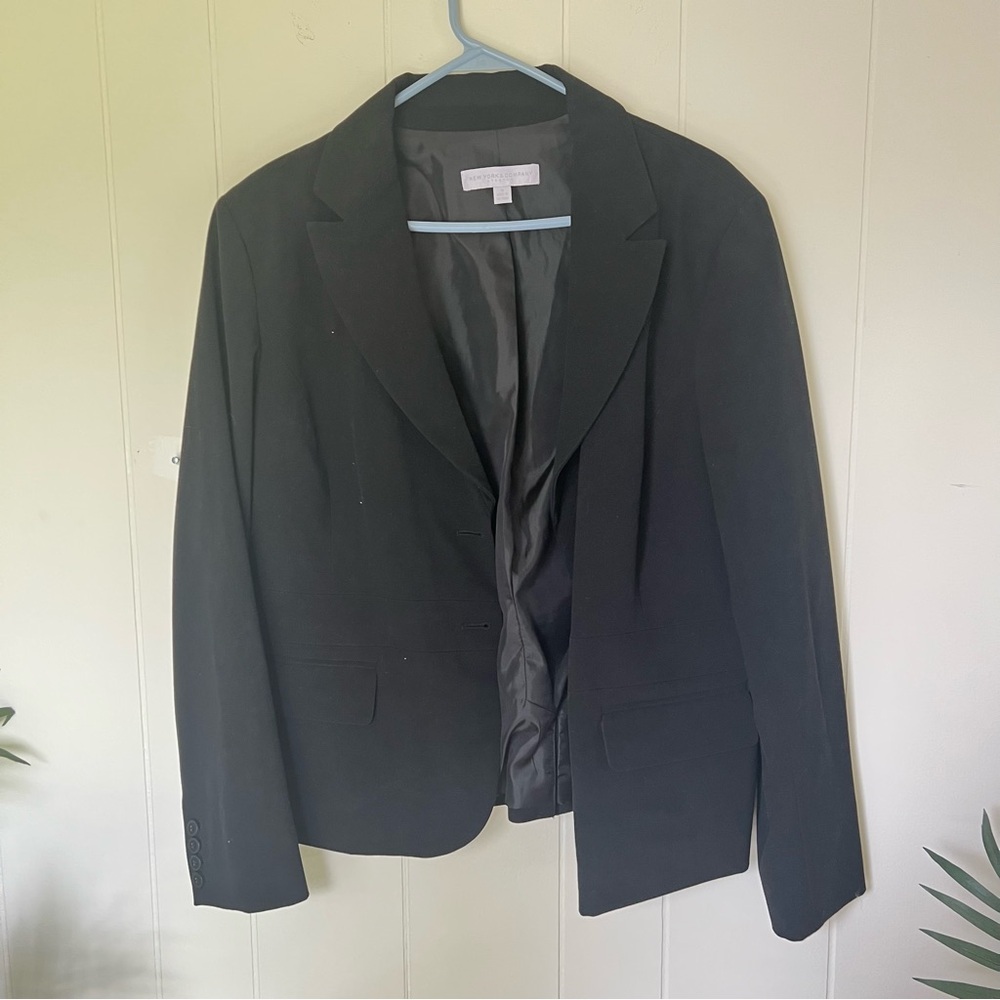 New York & Company Classic Black Blazer size 18